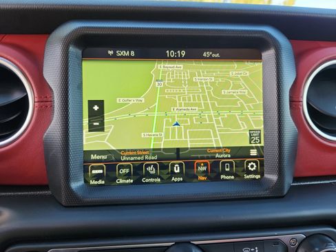 Used 2023 Jeep Wrangler Unlimited Rubicon 4xe image 28