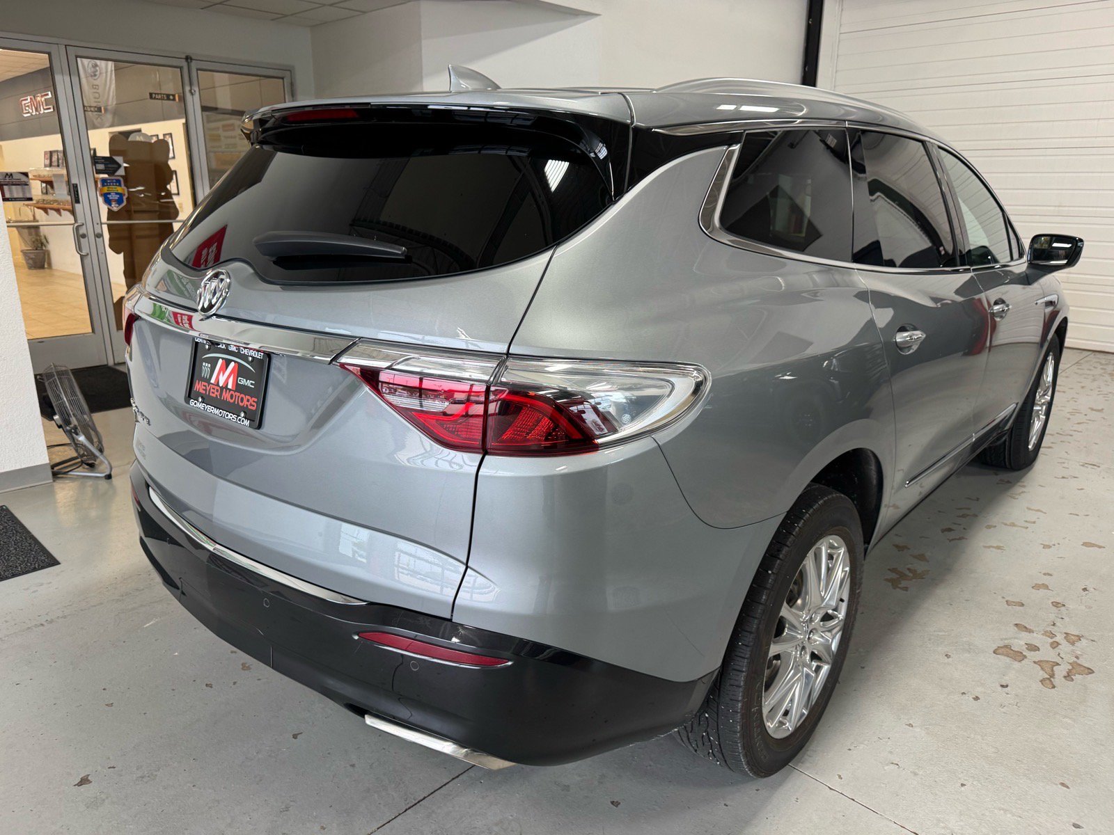 Certified 2023 Buick Enclave Essence w/ Experience Buick Package AWD/4WD image 5
