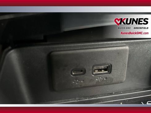 Used 2024 Buick Envision Sport Touring image 30