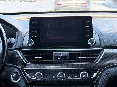 Used 2020 Honda Accord Sport image 18