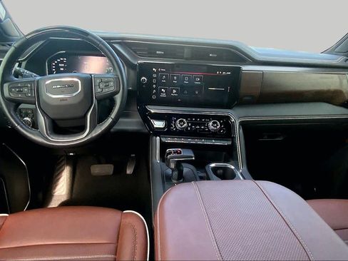 Used 2025 GMC Sierra 1500 Denali Ultimate AWD/4WD image 15