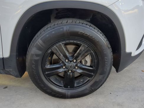 Used 2020 Chevrolet Trax LT w/ Driver Confidence Package image 29