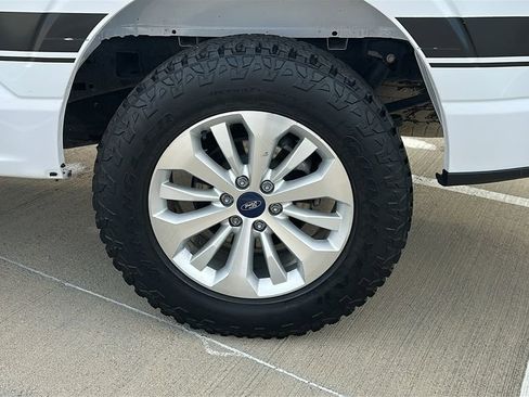 Used 2021 Ford F150 XL w/ Trailer Tow Package image 17