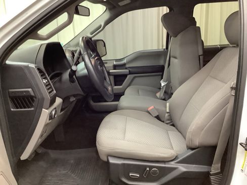 Used 2018 Ford F150 XLT w/ Equipment Group 302A Luxury AWD/4WD image 15
