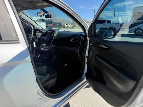Used 2022 Chevrolet Spark LT image 21