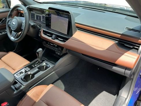 Certified 2026 Subaru Outback Touring AWD/4WD image 17