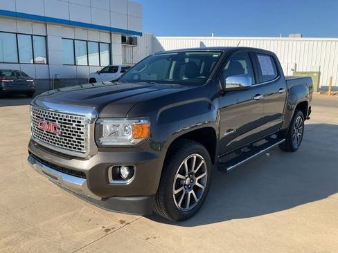 Used 2019 GMC Canyon Denali image 37