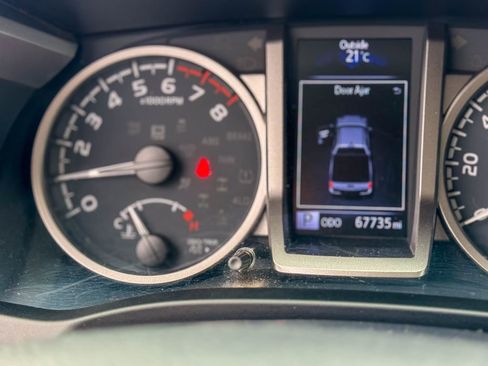 Used 2021 Toyota Tacoma SR5 image 30