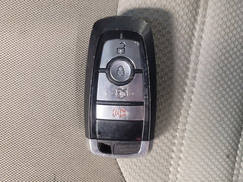 Used 2018 Ford Fusion S image 32