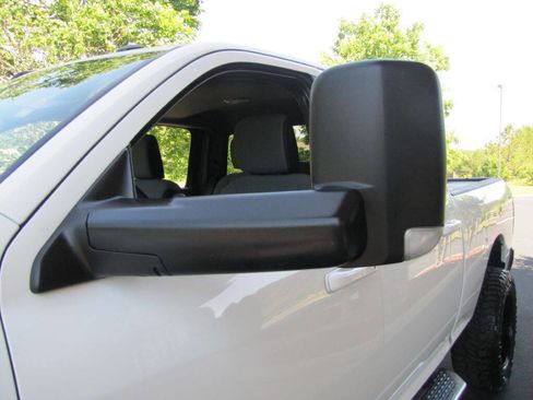 Used 2022 RAM 2500 Big Horn AWD/4WD image 41