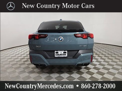 Used 2025 BMW X2 xDrive28i image 7
