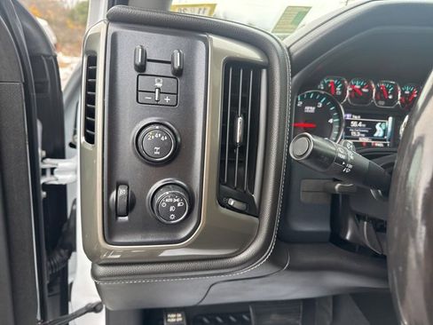 Used 2019 Chevrolet Silverado 3500 High Country w/ Duramax Plus Package image 19