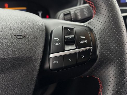 Certified 2023 Ford Escape ST-Line Select image 17