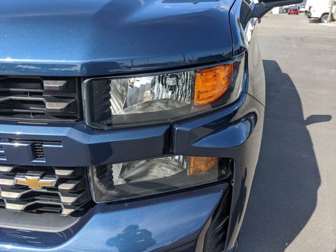 Used 2022 Chevrolet Silverado 1500 Custom w/ Safety Confidence Package image 11