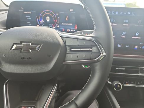Used 2024 Chevrolet Traverse Z71 w/ Enhanced Driving Package AWD/4WD image 21