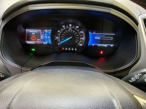 Used 2024 Ford Edge ST-Line AWD/4WD image 35