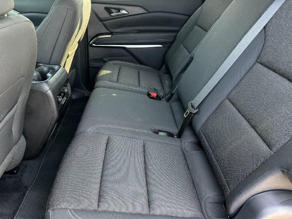 Used 2024 Chevrolet Traverse LS w/ Midnight/Sport Edition FWD image 18