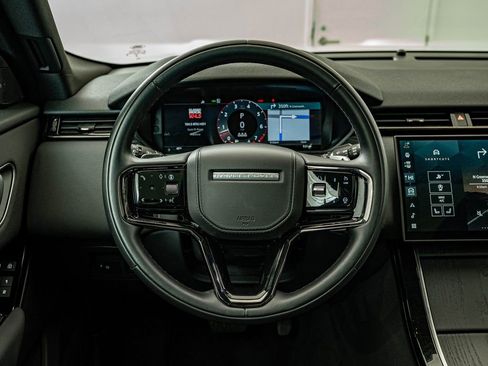 Certified 2025 Land Rover Range Rover Velar S image 22