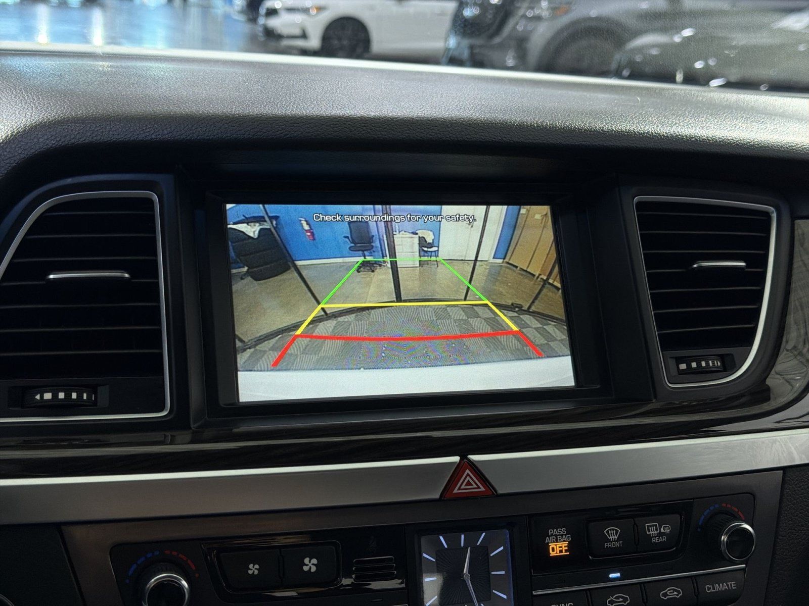 Used 2016 Hyundai Genesis 3.8 AWD/4WD image 27