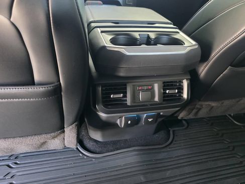 Used 2024 Ford F150 Raptor AWD/4WD image 9