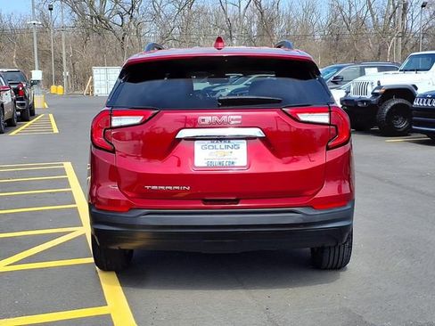 Used 2023 GMC Terrain SLE w/ Driver Convenience Package image 21