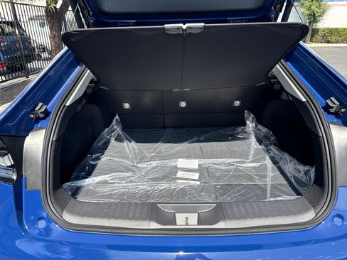 New 2026 Toyota Prius Plug-In Hybrid FWD image 10