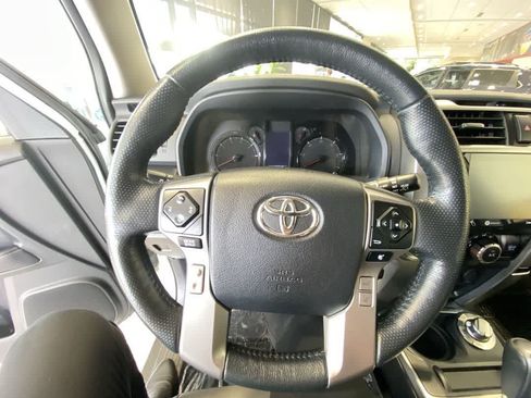 Certified 2024 Toyota 4Runner SR5 Premium w/ Moonroof Package AWD/4WD image 17