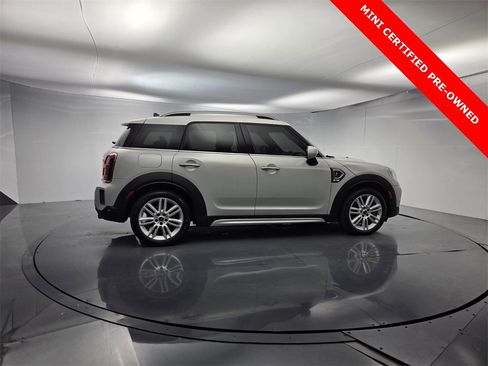 Used 2023 MINI Cooper Countryman S w/ Signature Upholstery Package image 14