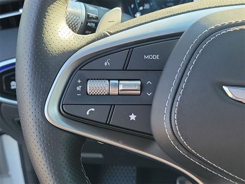 Used 2025 Genesis GV70 2.5T Sport Prestige w/ Sport Prestige Package image 23