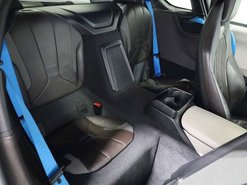 Used 2015 BMW i8 image 31