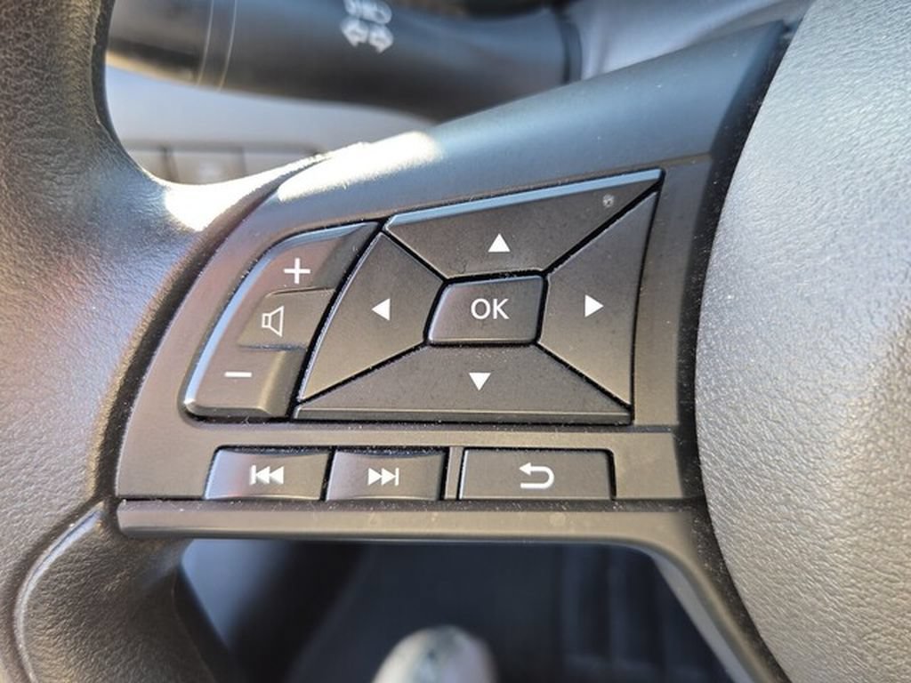 Used 2025 Nissan Sentra S FWD image 25