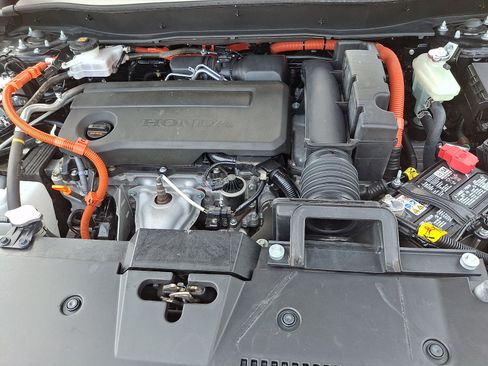 Used 2025 Honda CR-V Sport-L image 29