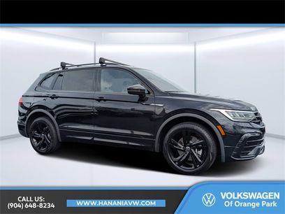 Certified 2023 Volkswagen Tiguan SE R-Line
