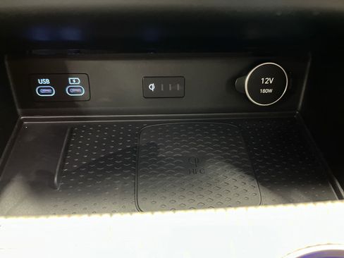 Used 2025 Genesis GV80 3.5T Prestige AWD/4WD image 26