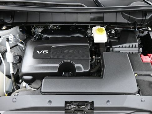 Used 2023 Nissan Pathfinder Platinum FWD image 25