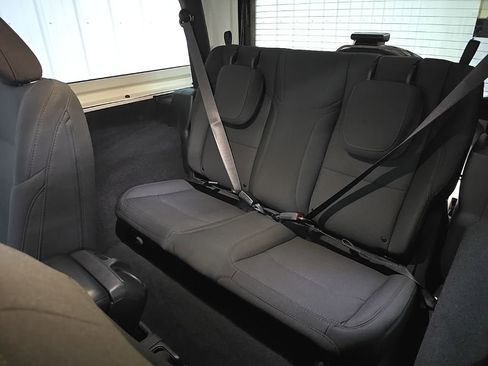 Used 2022 Jeep Wrangler Willys image 30