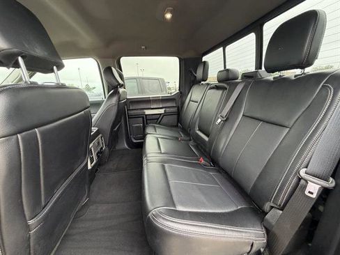 Used 2021 Ford F350 Lariat w/ Lariat Value Package AWD/4WD image 6