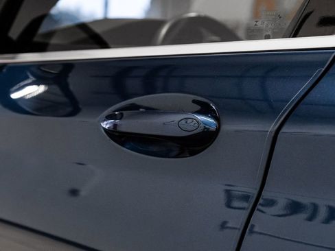 Used 2019 BMW X3 sDrive30i w/ Premium Package RWD image 49
