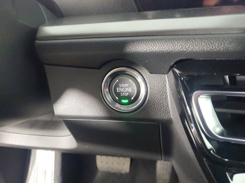 New 2026 Chevrolet Traverse LT w/ Midnight/Sport Edition image 21