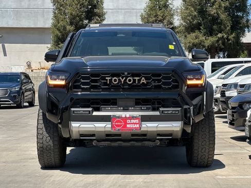 Used 2025 Toyota 4Runner Trailhunter AWD/4WD image 11