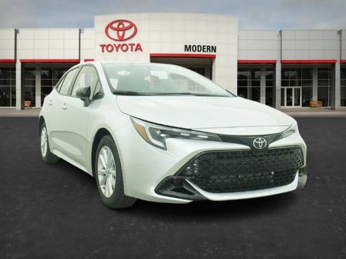 New 2026 Toyota Corolla SE image 32