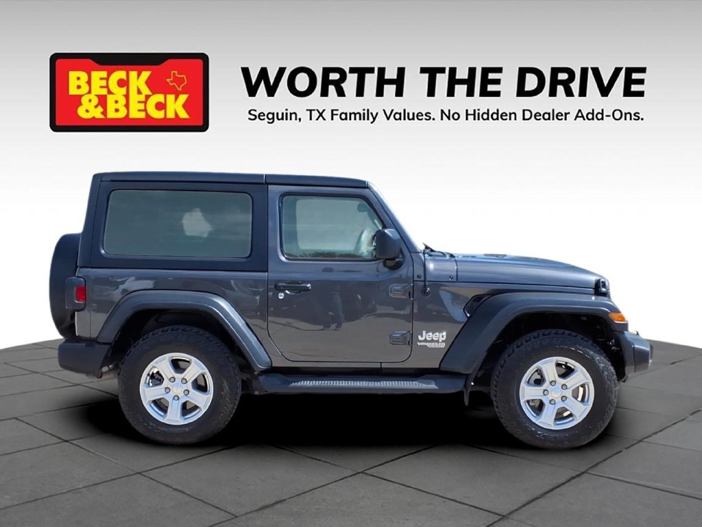 Used 2018 Jeep Wrangler Sport AWD/4WD image 4