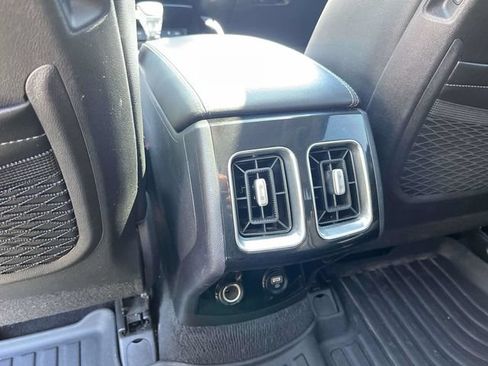 Used 2022 Kia Sorento SX Prestige AWD/4WD image 21