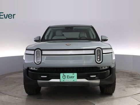 Used 2023 Rivian R1T Adventure image 12