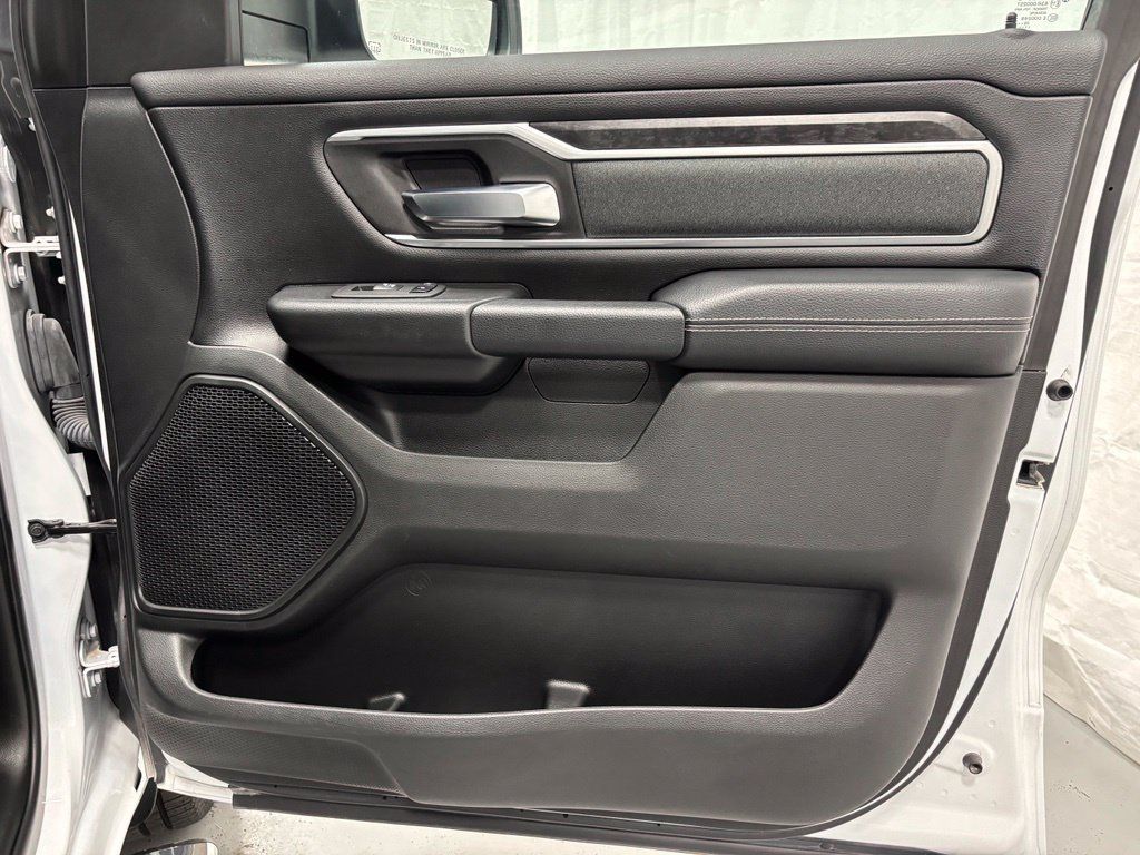 Used 2022 RAM 1500 Big Horn AWD/4WD image 54