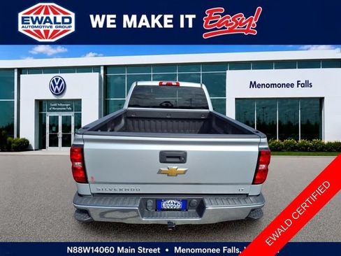 Used 2018 Chevrolet Silverado 1500 LT w/ All Star Edition AWD/4WD image 9