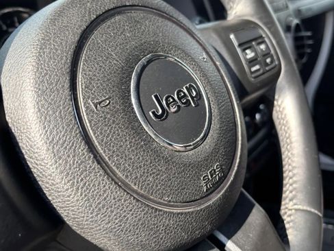 Used 2014 Jeep Wrangler Sport w/ Quick Order Package 24S AWD/4WD image 14