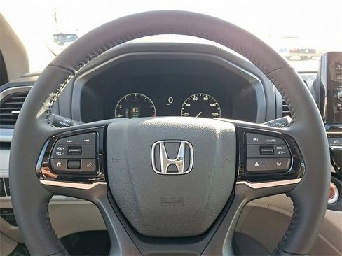 New 2026 Honda Odyssey EX-L image 7