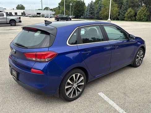 Used 2019 Hyundai Elantra GT w/ Style Package 02 FWD image 16