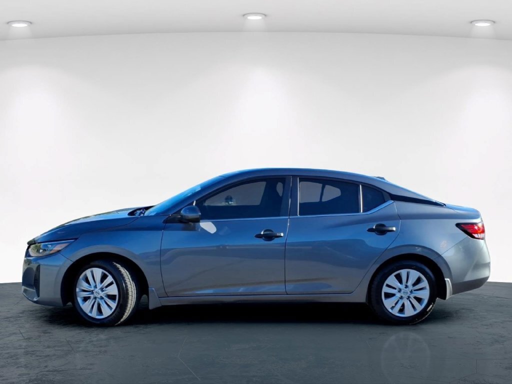 Used 2024 Nissan Sentra S FWD image 13